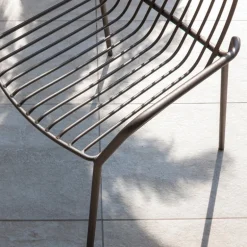 Ariel Chaise de jardin design empilable en métal